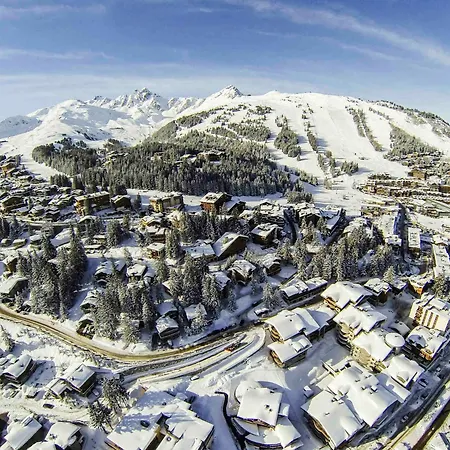 Appartement Chaleureux A Courchevel, Skis Aux Pieds Pour 8 Personnes - Fr-1-564-161 Courchevel