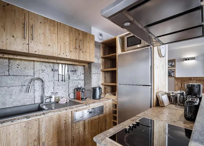 Chaleureux A Courchevel, Skis Aux Pieds Pour 8 Personnes - Fr-1-564-161 *